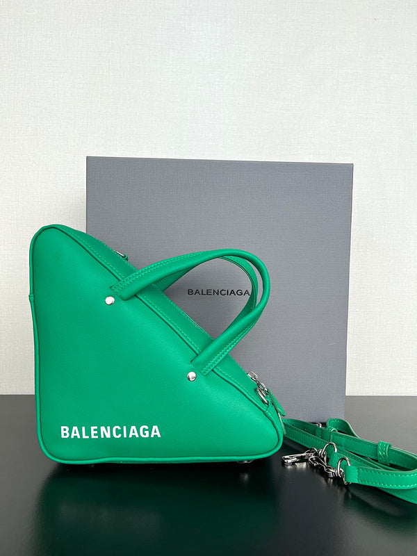 MC-Balenciaga-1044