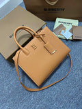 MC-Burberry-378