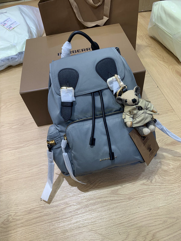 MC-Burberry-379