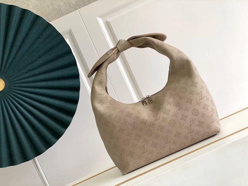 MC-LV-Bags-2580