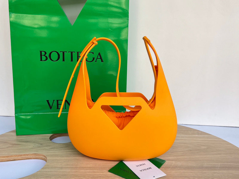 MC-Bottega Veneta-1356
