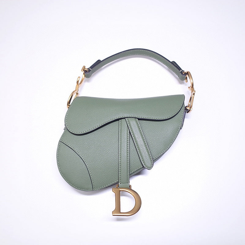 MC-Christian Dior-2403