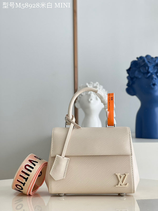 MC-LV-Bags-2602