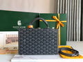 MC-Goyard-879
