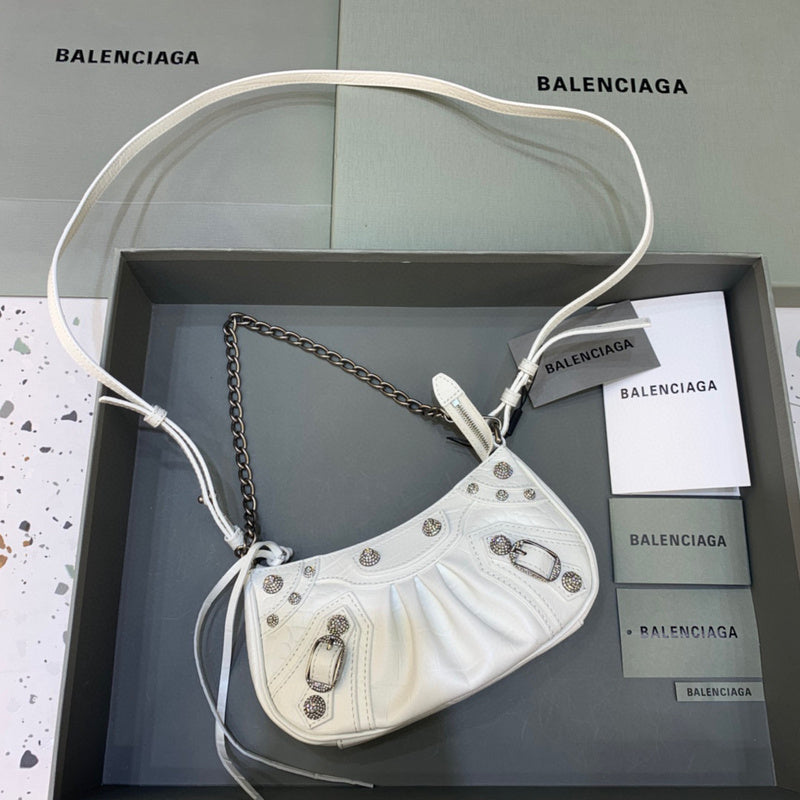 MC-Balenciaga-1066