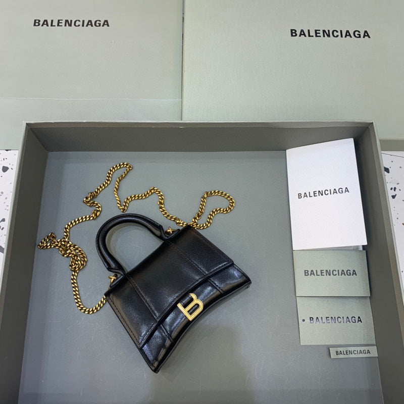 MC-Balenciaga-1072