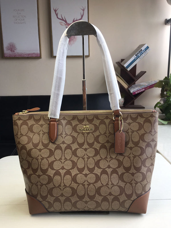 MC-Coach-208