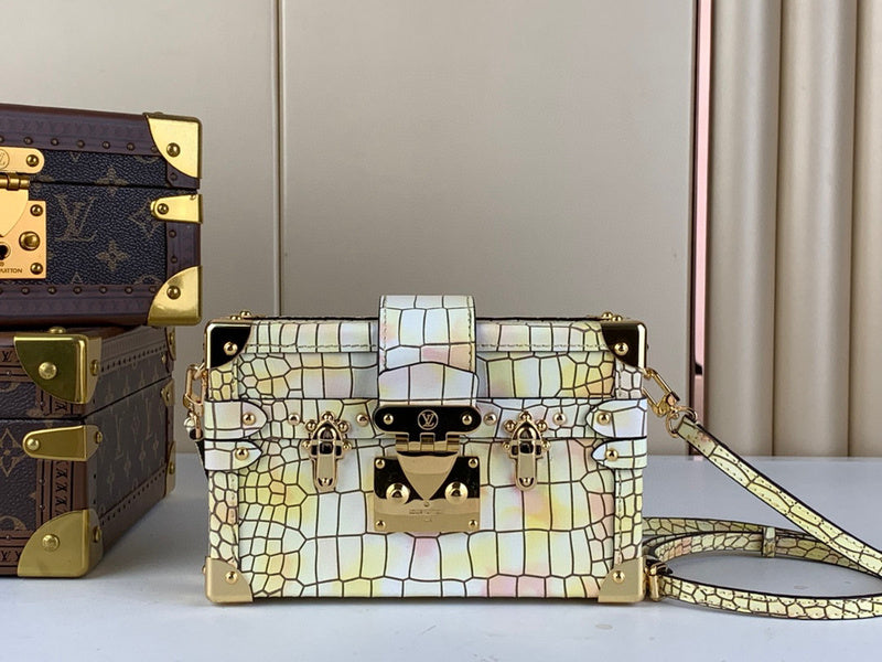 MC-LV-Bags-2647