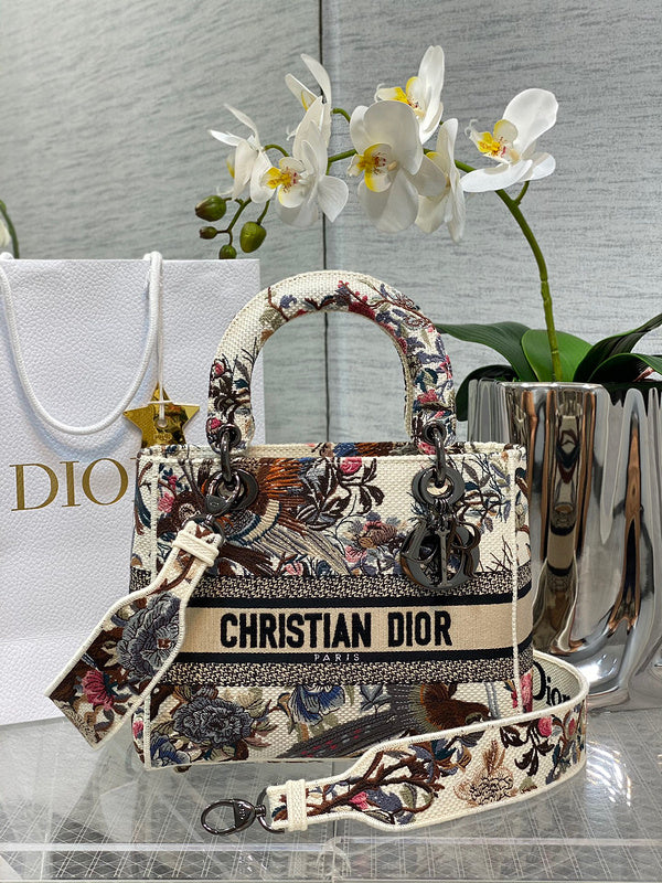 MC-Christian Dior-2446