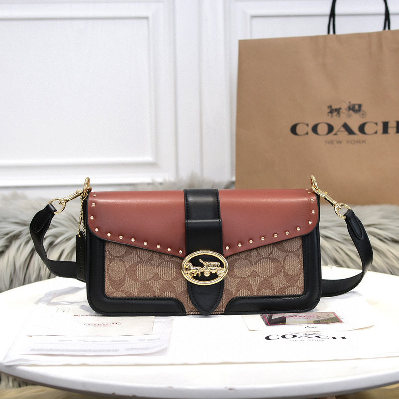 MC-Coach-213