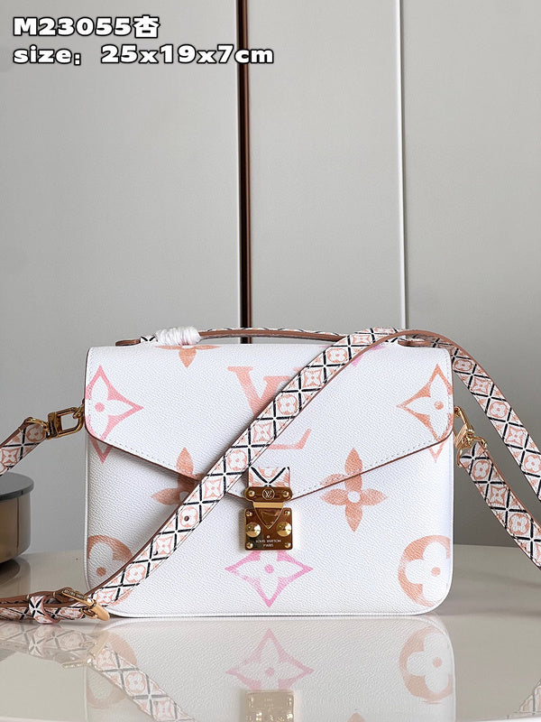 MC-LV-Bags-2694