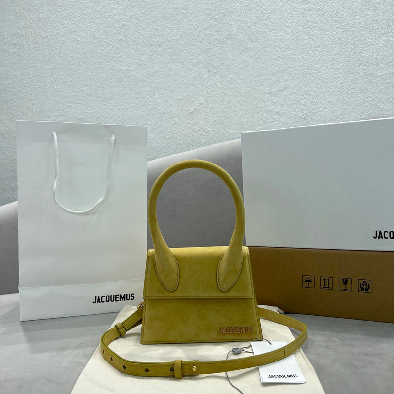 MC-JACQUEMUS-199