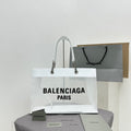 MC-Balenciaga-1096