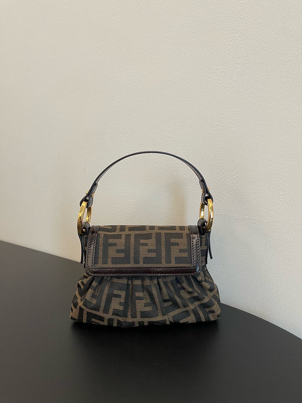 MC-FENDI-2615