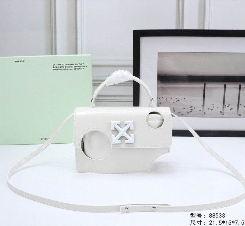 MC-OFF White-361