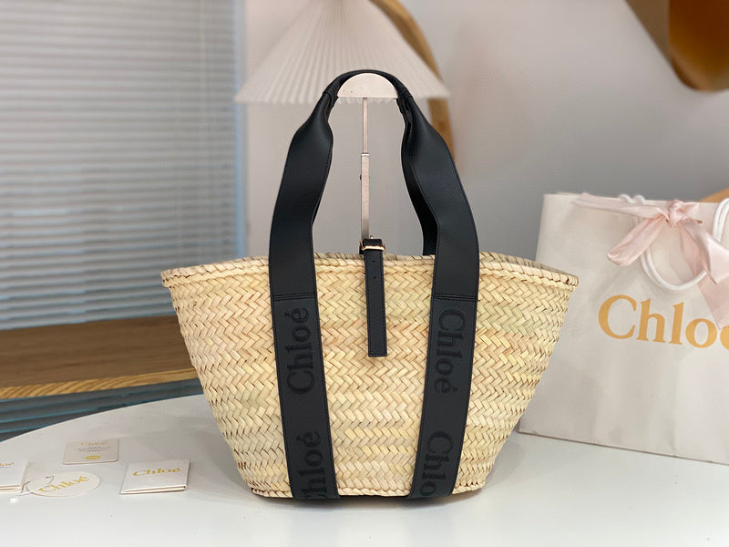 MC-Chloe-130