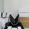 MC-GIVENCHY-355