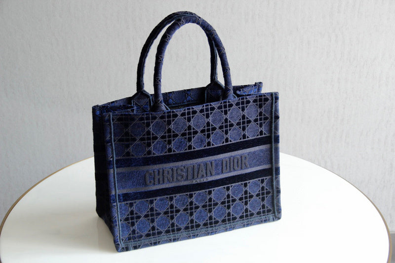 MC-Christian Dior-2534