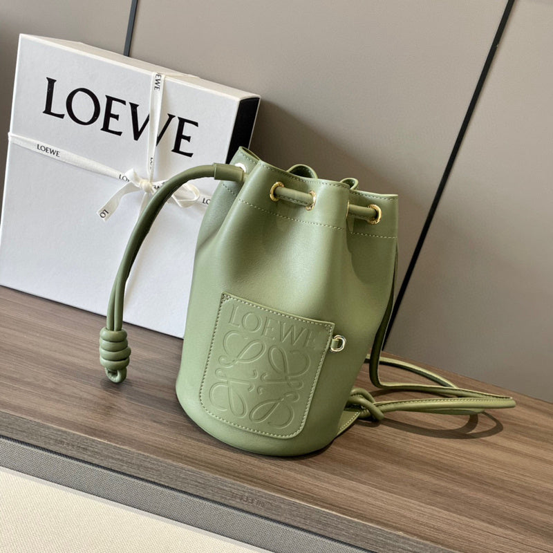 MC-Loewe-676