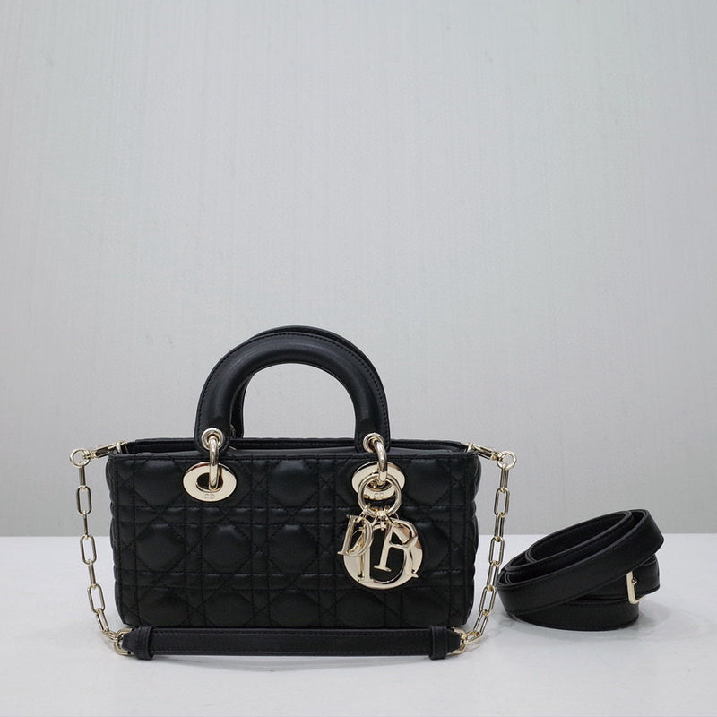 MC-Christian Dior-2540