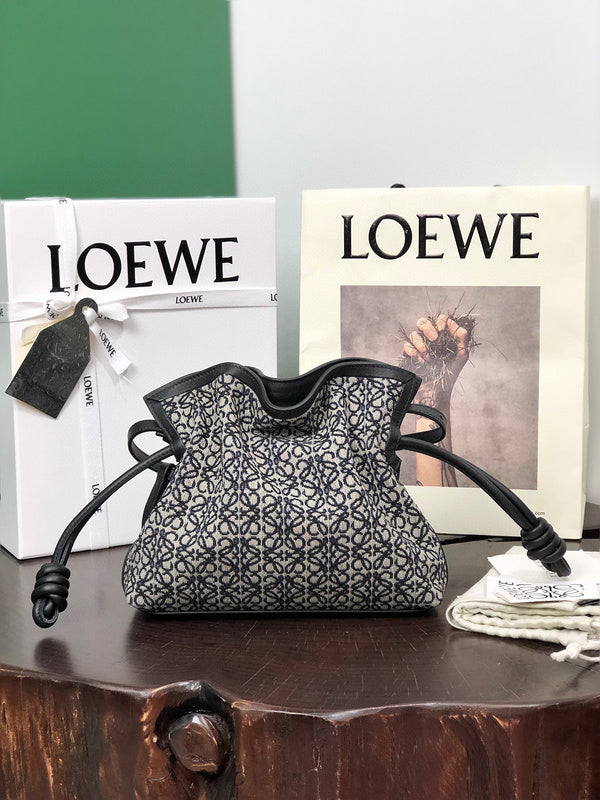 MC-Loewe-683