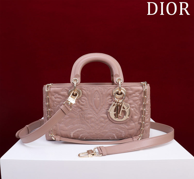 MC-Christian Dior-2557