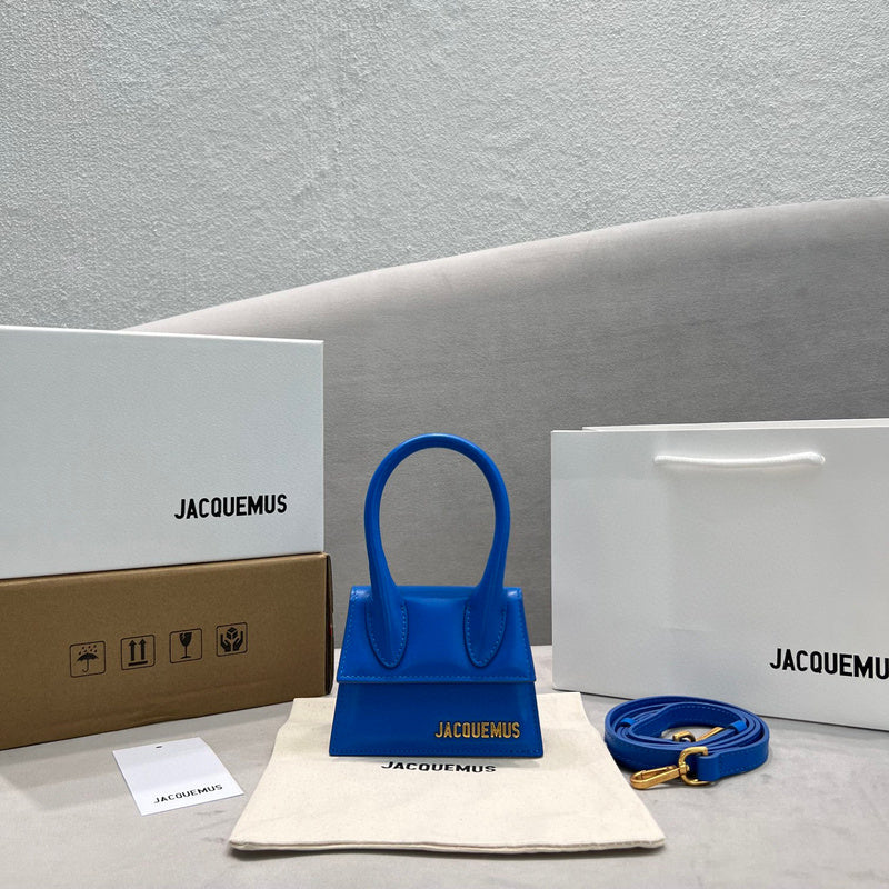 MC-JACQUEMUS-207