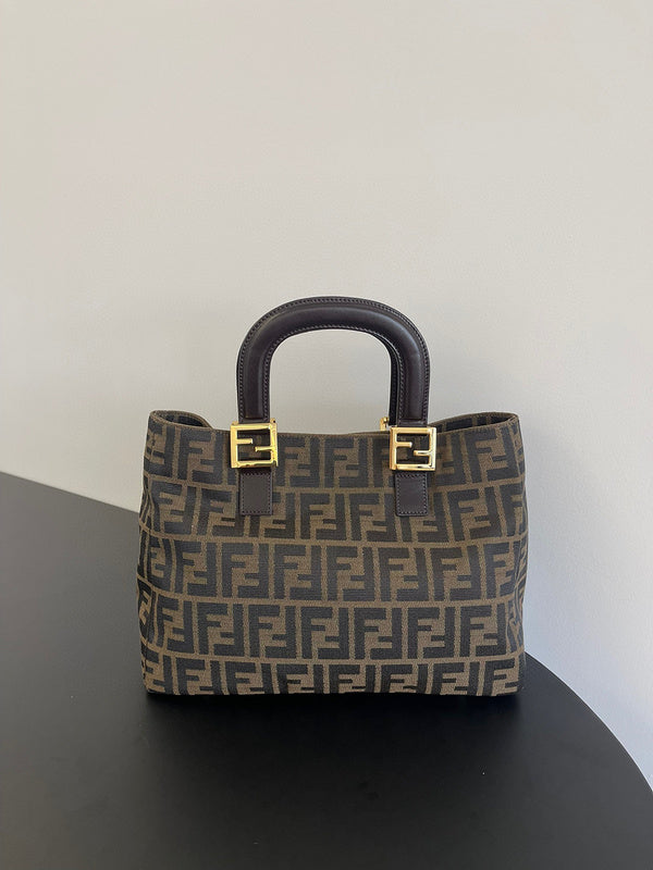 MC-FENDI-2665