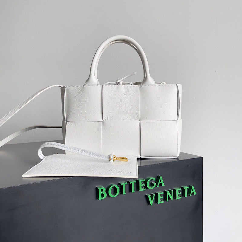MC-Bottega Veneta-1458