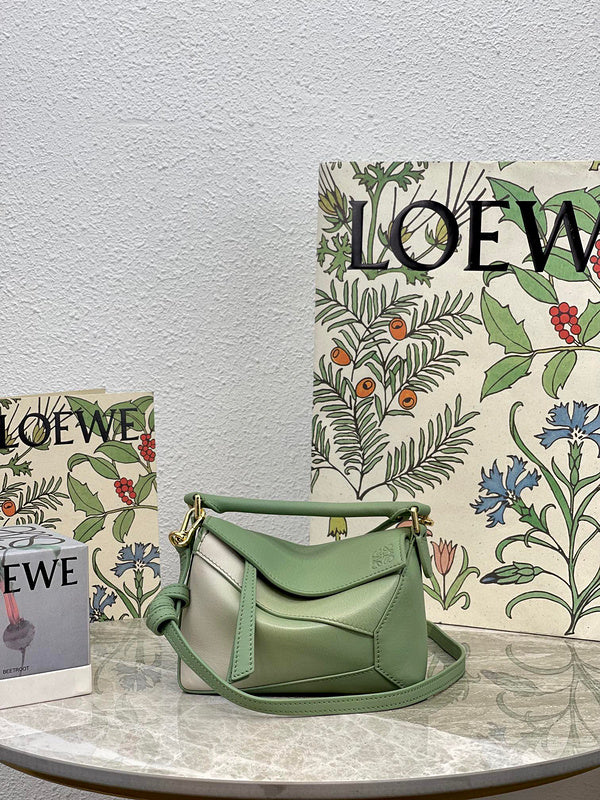 MC-Loewe-688