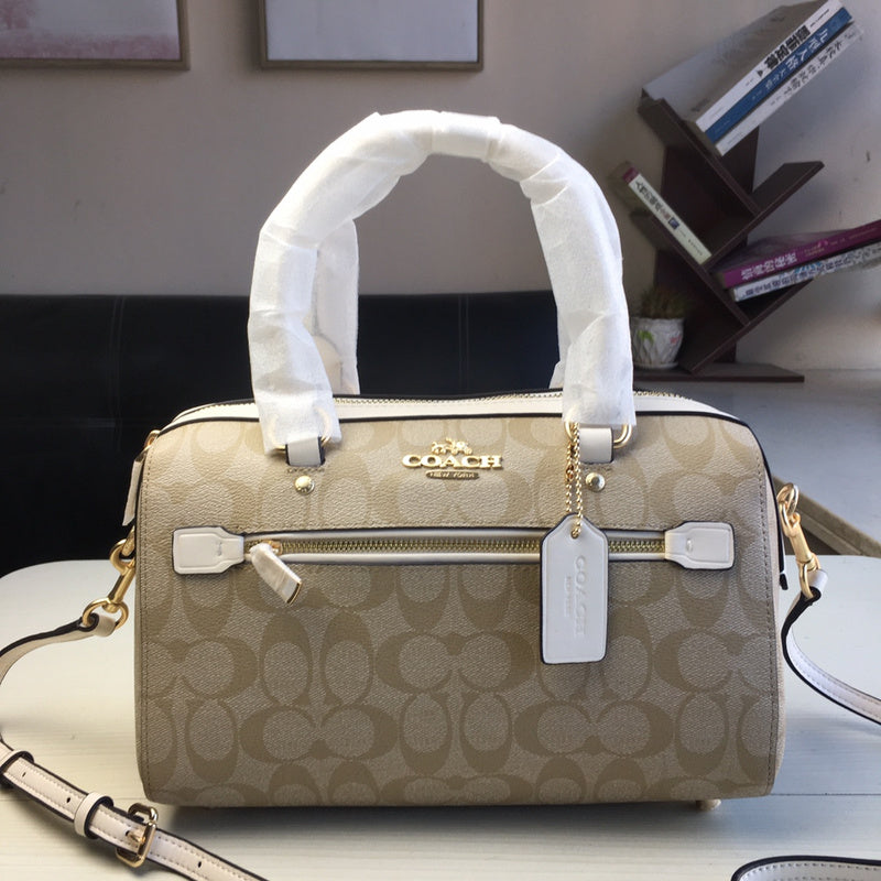MC-Coach-218