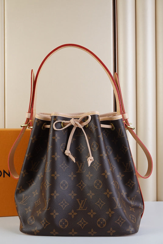 MC-LV-Bags-2811