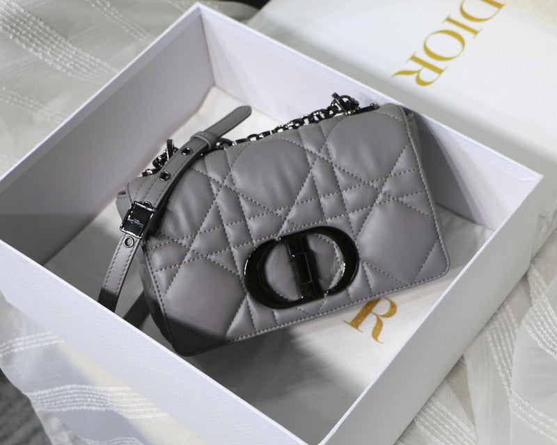 MC-Christian Dior-2580