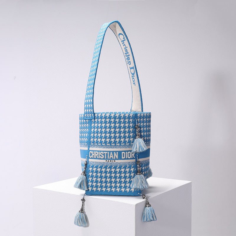 MC-Christian Dior-2586