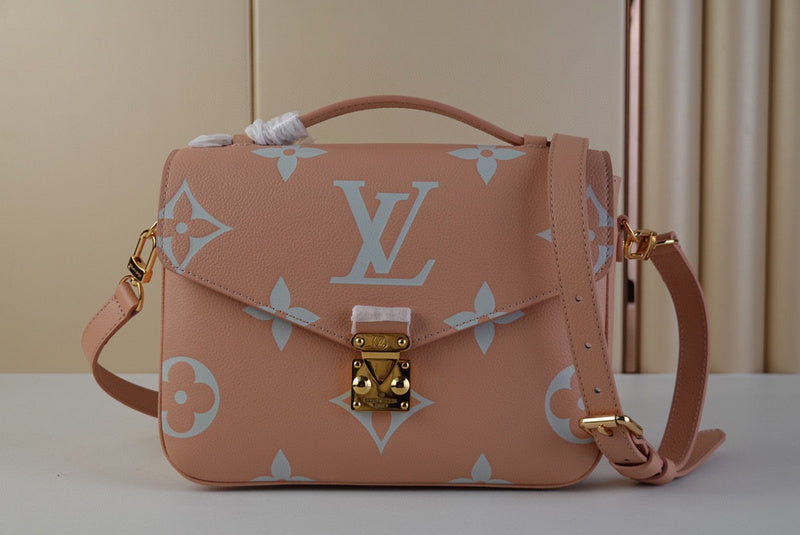 MC-LV-Bags-2832
