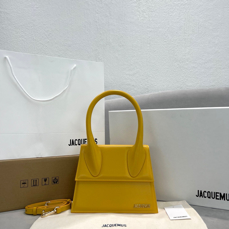 MC-JACQUEMUS-216