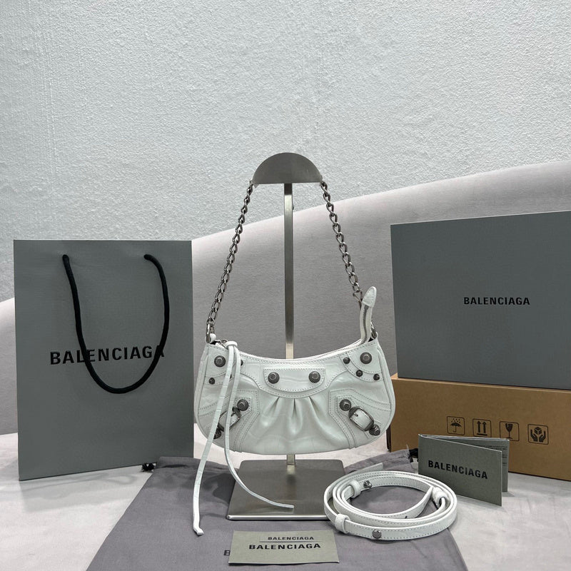 MC-Balenciaga-1140
