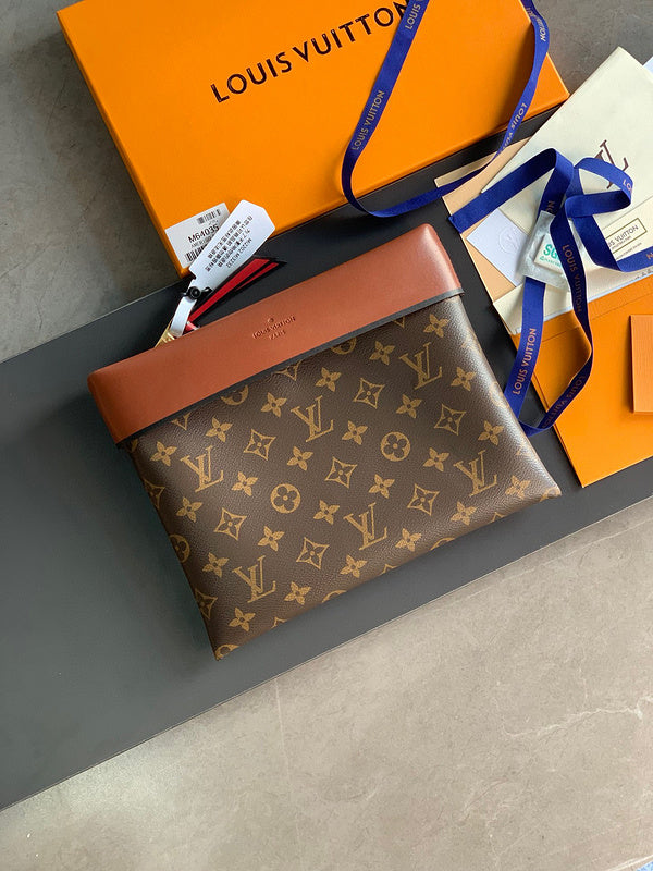 MC-LV-Bags-2854