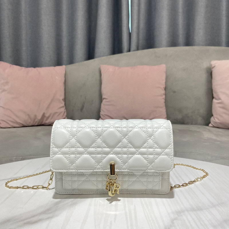 MC-Christian Dior-2607