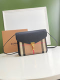 MC-Burberry-414