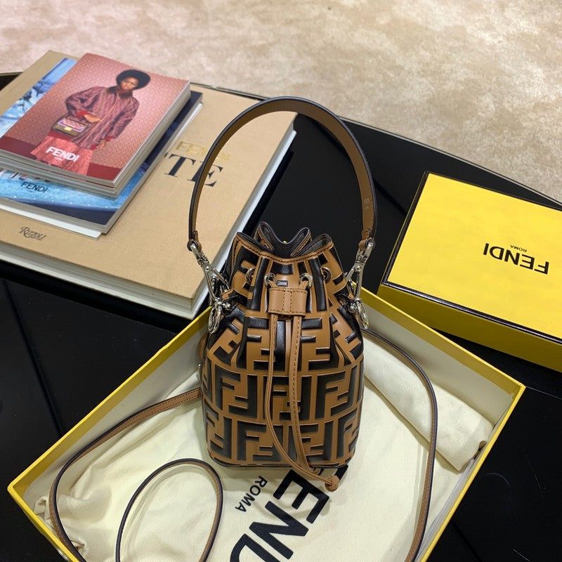 MC-FENDI-2752