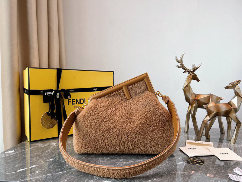 MC-FENDI-2759