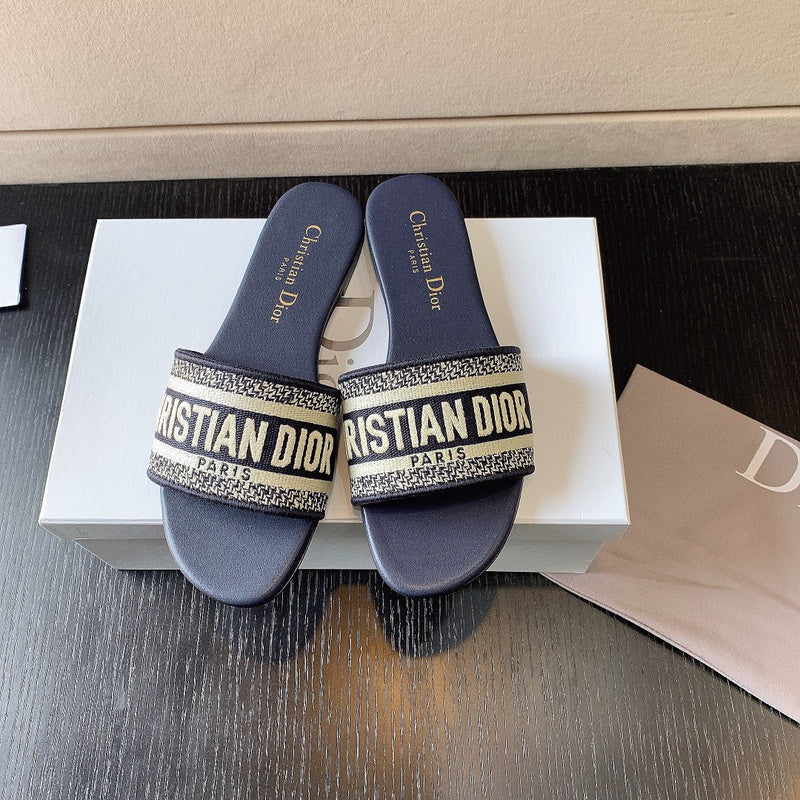 MC-Women Shoes-3470