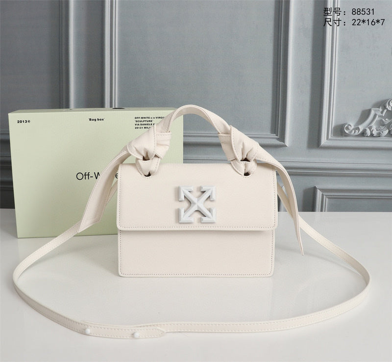MC-OFF White-378