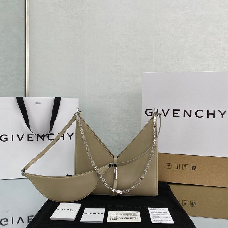 MC-GIVENCHY-376