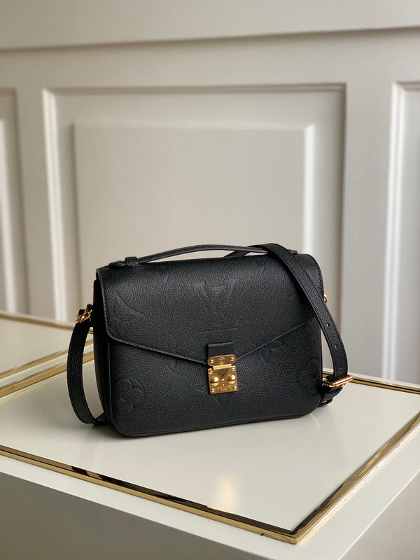 MC-LV-Bags-2900