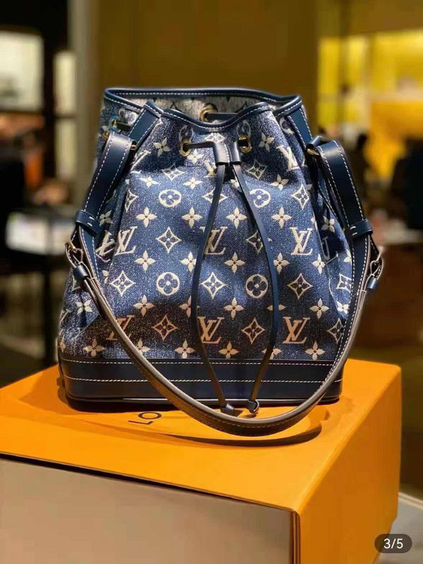 MC-LV-Bags-2914