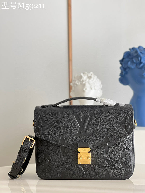 MC-LV-Bags-2939