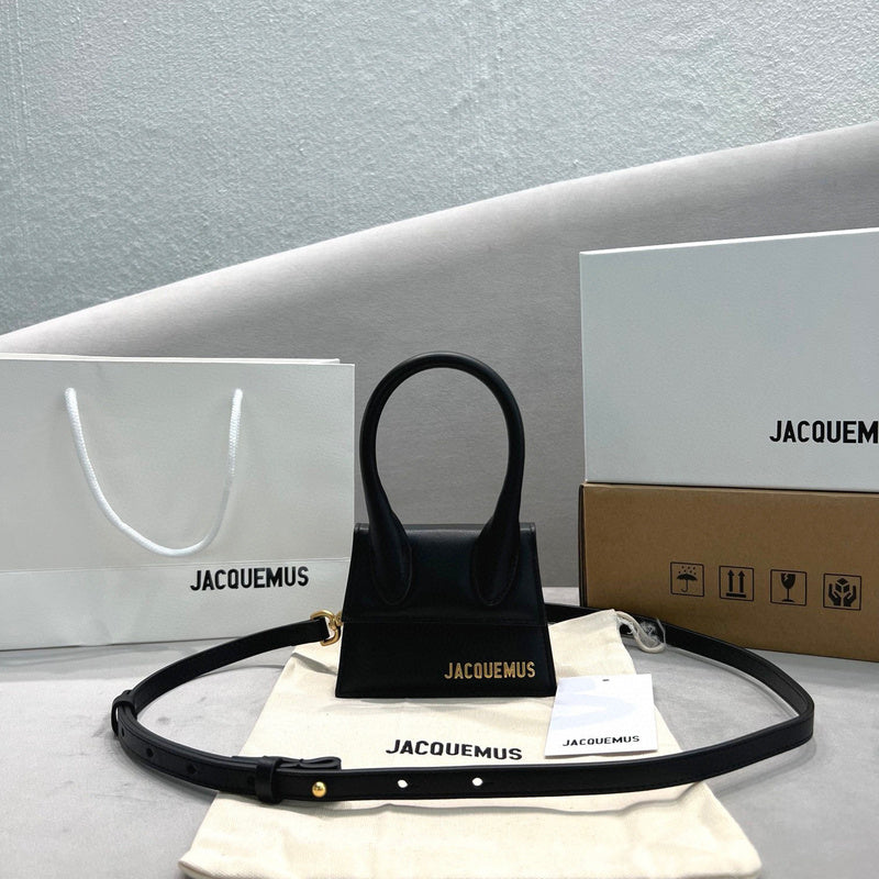 MC-JACQUEMUS-221