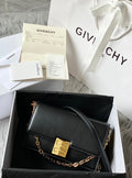 MC-GIVENCHY-382